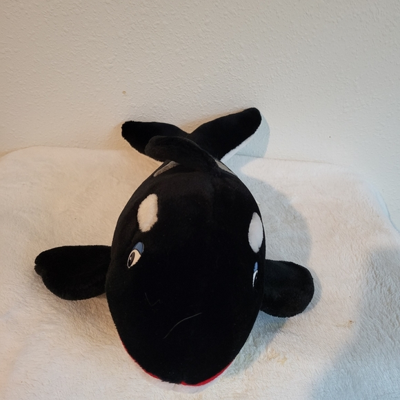Sea World Shamu Stuffed Animal - Picture 2 of 7